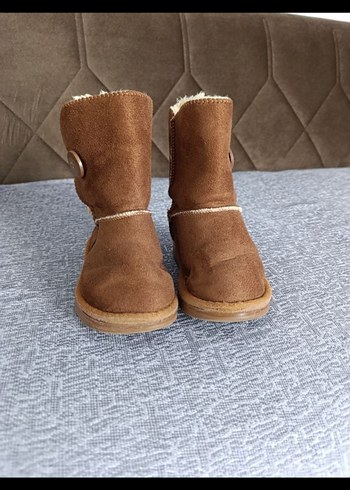 Ugg Kız Çocuk Kahverengi Süet Kürklü Bot