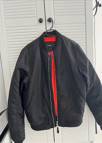 Siyah bomber ceket