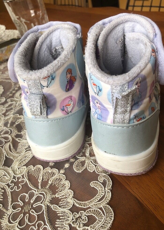 Kuş çocuk bot - Görsel 2