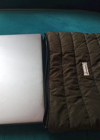 #yeşil Laptop Kılıfı# - Görsel 2