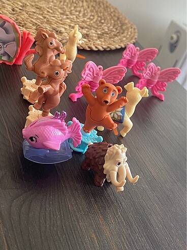 Kinder joy oyuncak
