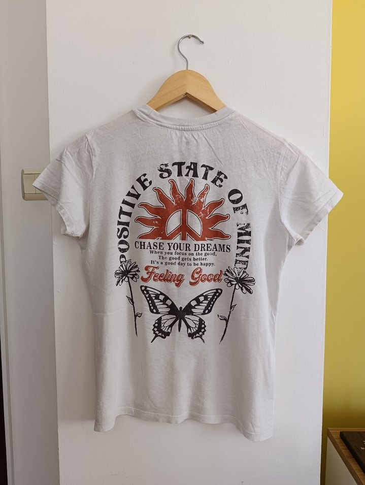 Beyaz Pamuklu Baskılı Kadın Tişört - Görsel 4