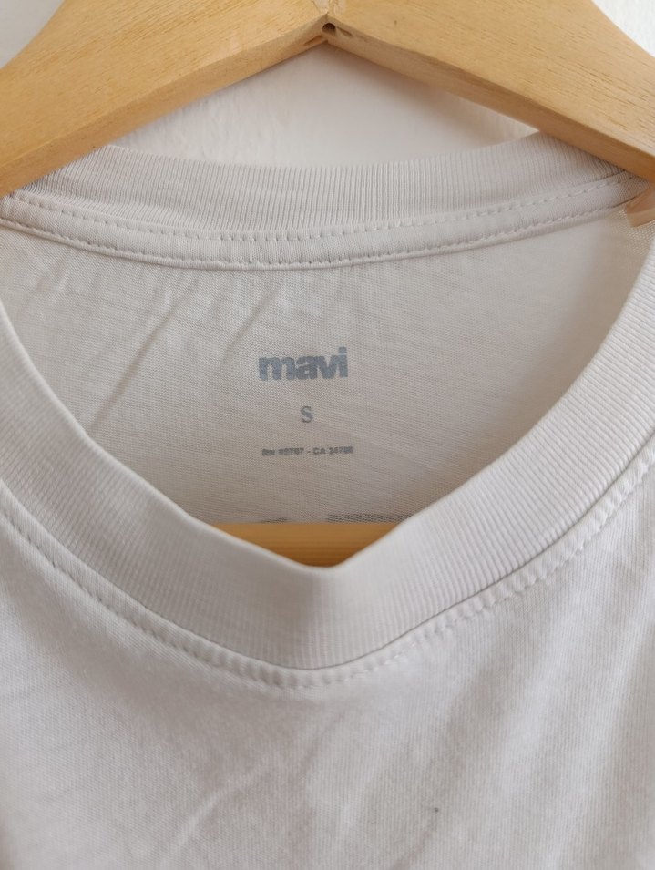 Beyaz Pamuklu Baskılı Kadın Tişört - Görsel 2