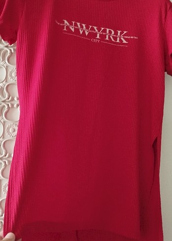 Kırmızı Baskılı Kısa Kollu Kadın Tişört - Görsel 3