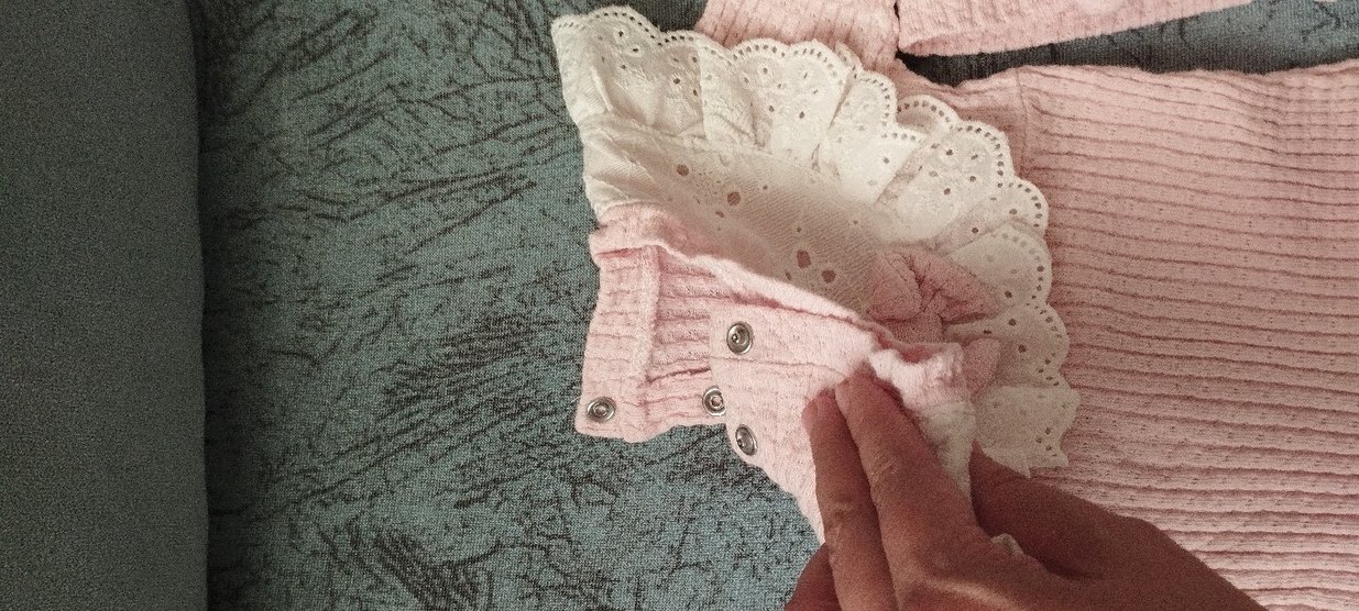 Pembe Fırfırlı Nakışlı Bebek Tulum - Görsel 4