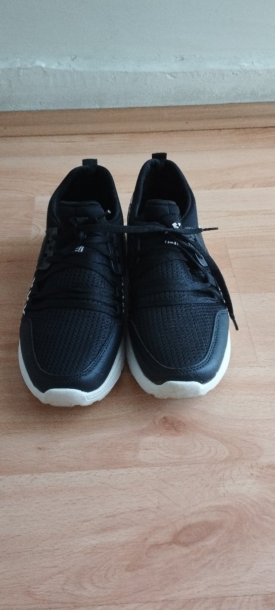 Siyah Bağcıklı Kadın Spor Ayakkabı - Görsel 2