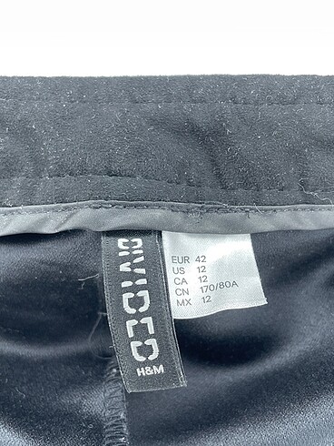 42 Beden siyah Renk H&M Kısa Salopet %70 İndirimli.
