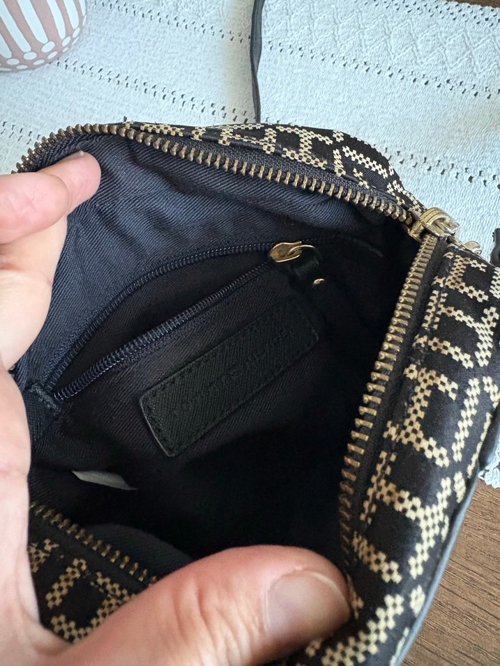 Zincir Detaylı Siyah Deri Kadın Çapraz Çanta - Görsel 2