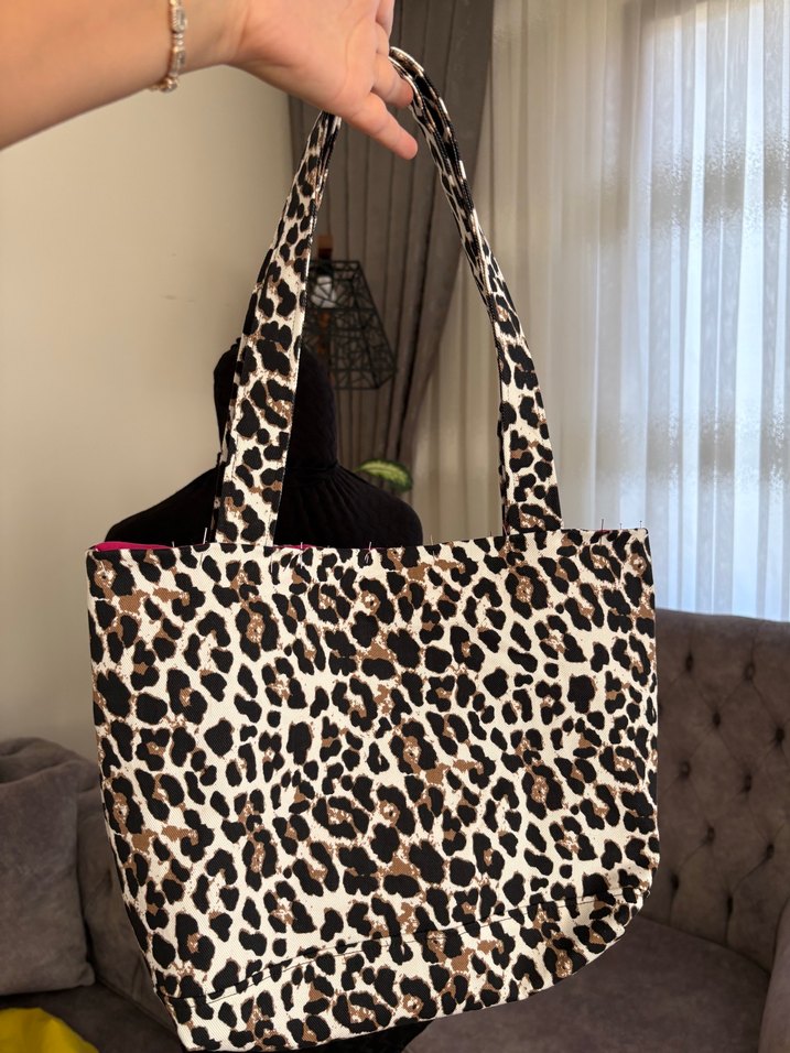 Leopar desen canta - Görsel 2