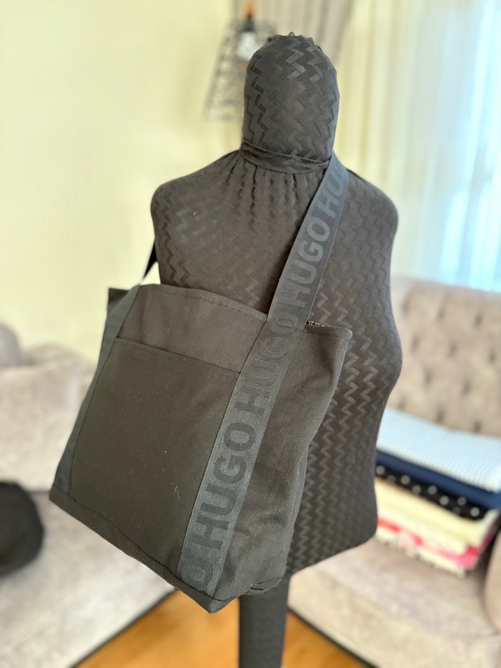 Siyah Minimalist Kadın Omuz Çantası - Görsel 3