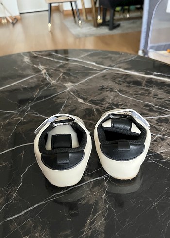 Sneaker Tarzı İlk Adım Ayakkabısı - Beyaz - Görsel 3