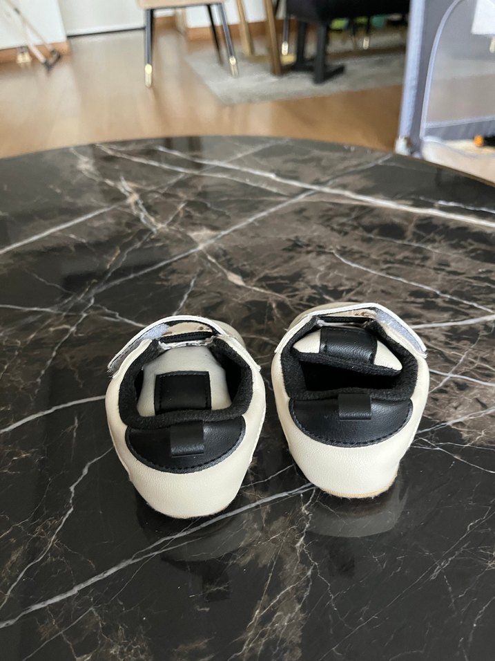 Sneaker Tarzı İlk Adım Ayakkabısı - Beyaz - Görsel 3