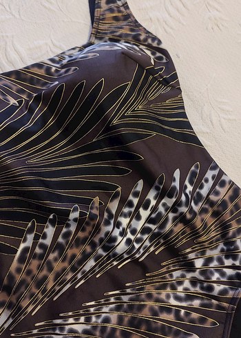 Diğer Kahverengi Zebra Desenli Drapeli Mayo