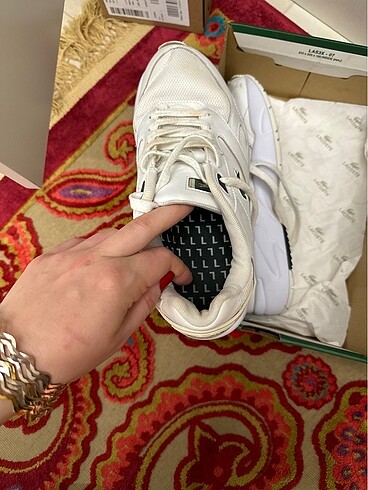 41 Beden beyaz Renk Lacoste erkek spor ayakkabı