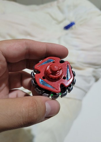 Beden Renk beyblade