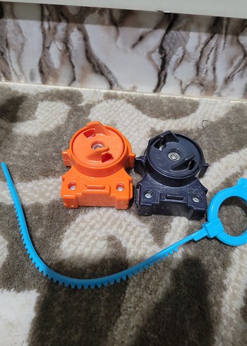 beyblade atıcı
