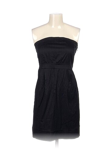 PreLoved Kısa Elbise %70 İndirimli.