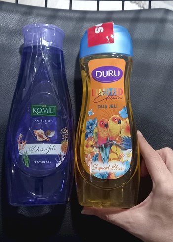 Komili Anti-Stres ve Duru Tropical Bliss Duş Jeli yeni ikili set
