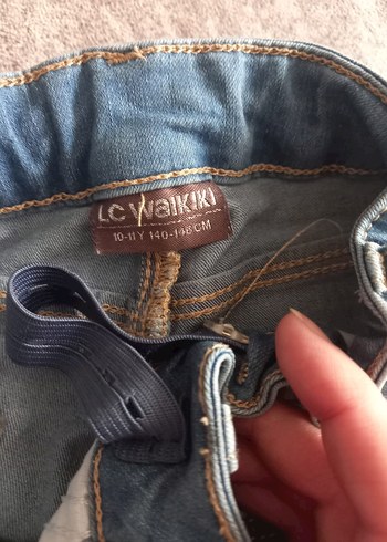 Lcw 10 11 yaş kot jean şort - Görsel 2