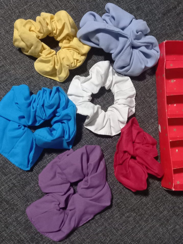 Hediye kutulu 6 lı kumaş toka seti yeni - Görsel 5