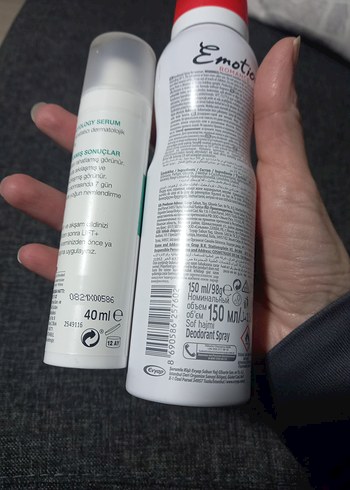 Diadermine Kırışıklık Karşıtı Serum ve Emotion Romance Deodorant - Görsel 2