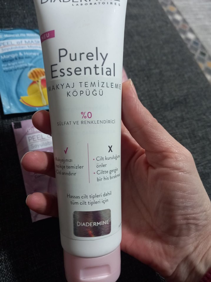 Diadermine Yüz Temizleme Köpüğü ve Peeling Maskeler yeni set - Görsel 3