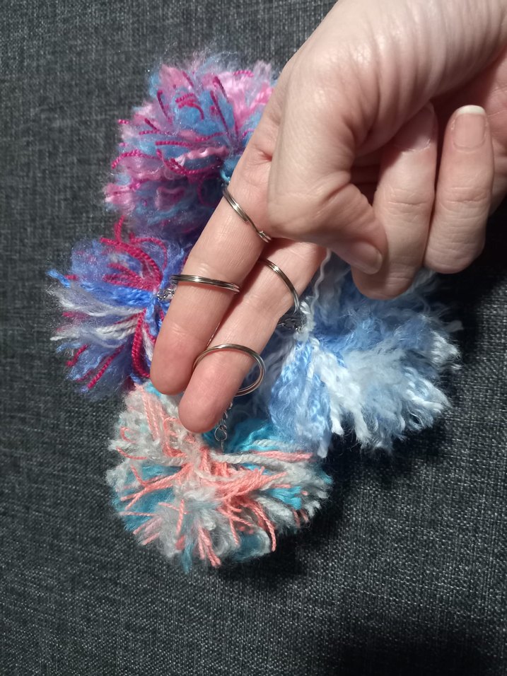 4 adet birlikte yeni anahtarlık çanta süsü rengarenk peluş set - Görsel 3