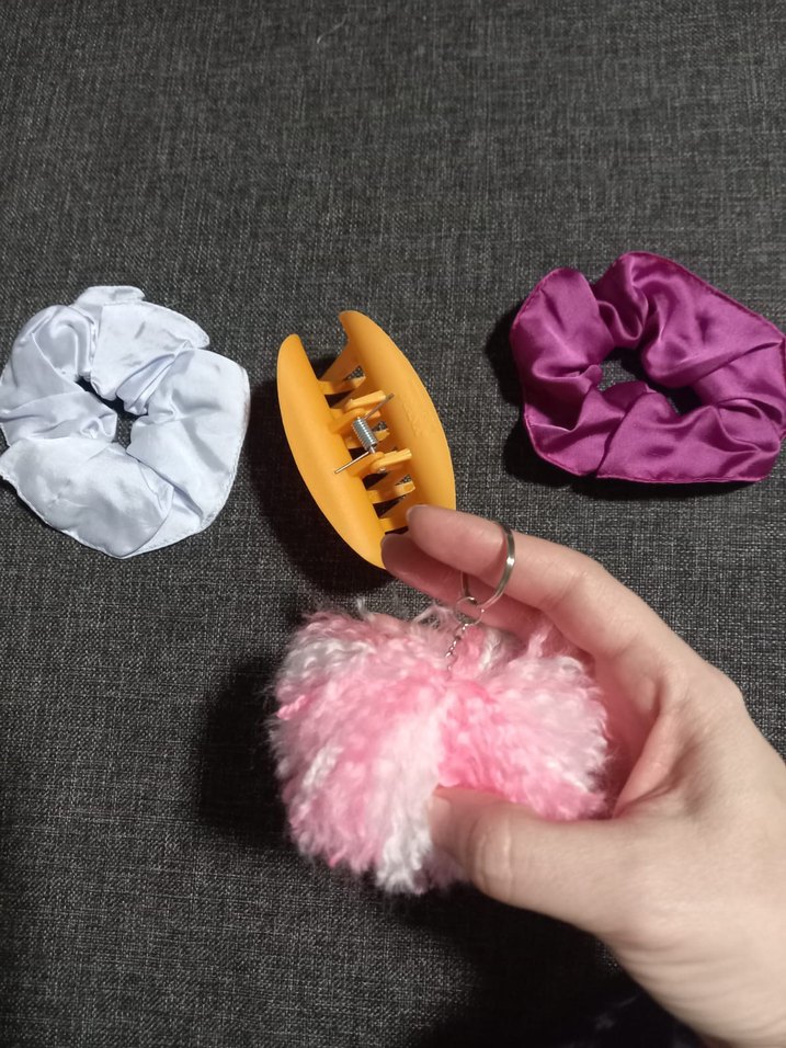 4 lüset 2 saten toka 1 büyük mandal toka 1 anahtarlık çanta süsü - Görsel 2