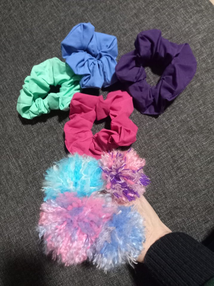 8li yeni set 4 anahtarlık çanta süsü 4 kumaş büyük toka birlikte - Görsel 3