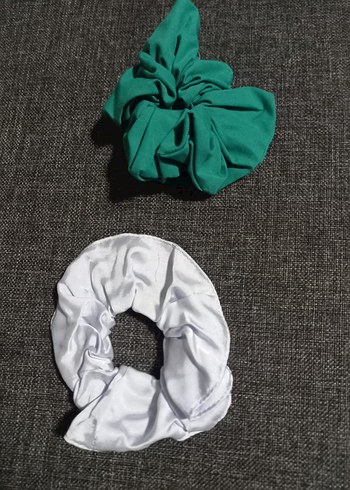 5 li set 3 saten toka 1 kumaş toka 1 anahtarlık çanta süsü peluş - Görsel 4