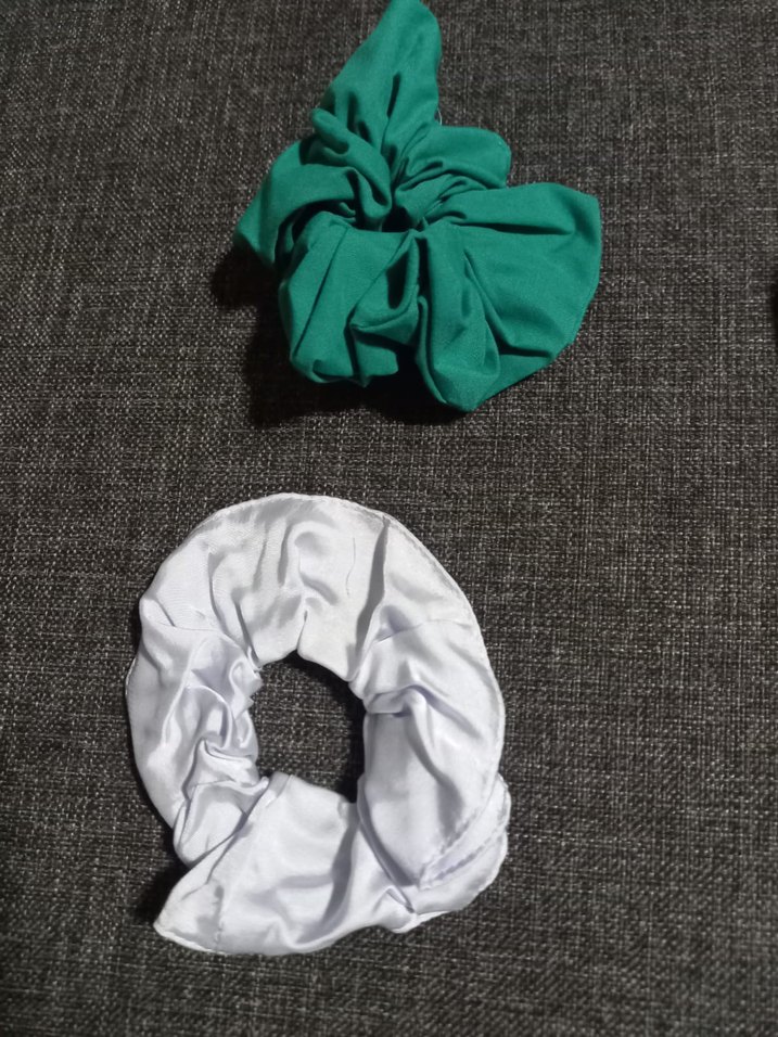 5 li set 3 saten toka 1 kumaş toka 1 anahtarlık çanta süsü peluş - Görsel 4