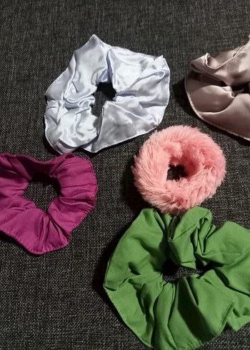 6 lı yeni toka set 3 saten 2 bez kumaş 1 peluş birlikte fiyat - Görsel 3