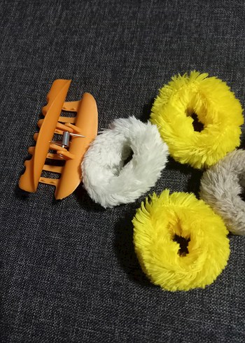 6 lı yeni toka seti 4 peluş 1 büyük mandal 1 kumaş toka set - Görsel 3