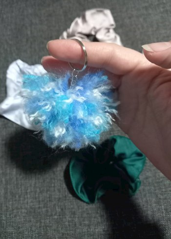 5li yeni set 4 saten toka 1 peluş anahtarlık çanta süsü birlikte - Görsel 2