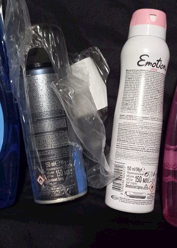 Diğer 2 duş jeli 2 deodorant set kadın erkek Komili Emotion Blade