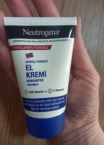 Neutrogena 50 ml parfümlü krem el bakım kremi yeni kullanılmamış