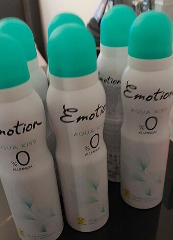 Emotion 150 ml aqua kiss deodorant sprey yeni  - Görsel 5