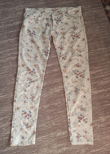 Diğer L 31 beden yazlık ince kot pantolon jean sorunsuz ölçüler fotola