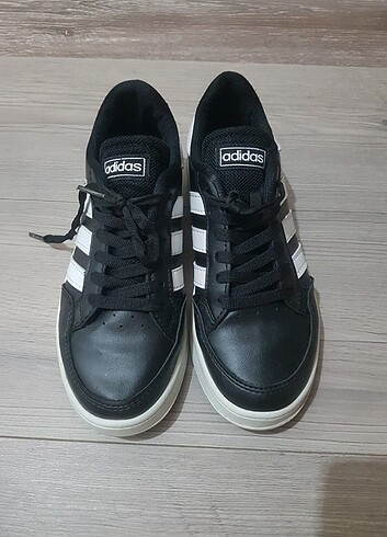 36 Beden Adidas breaknet bayan spor ayakkabı