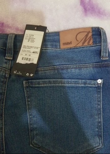 30 Beden Mavi jeans pantolon