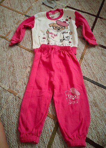Kız bebek takim 1 yas