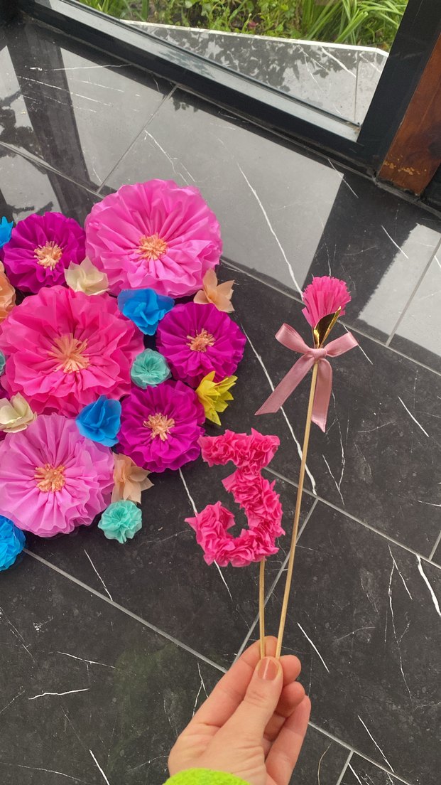 Renkli Parti Süsleri Çiçek Seti - Görsel 2