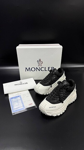 Moncler ayakkabı