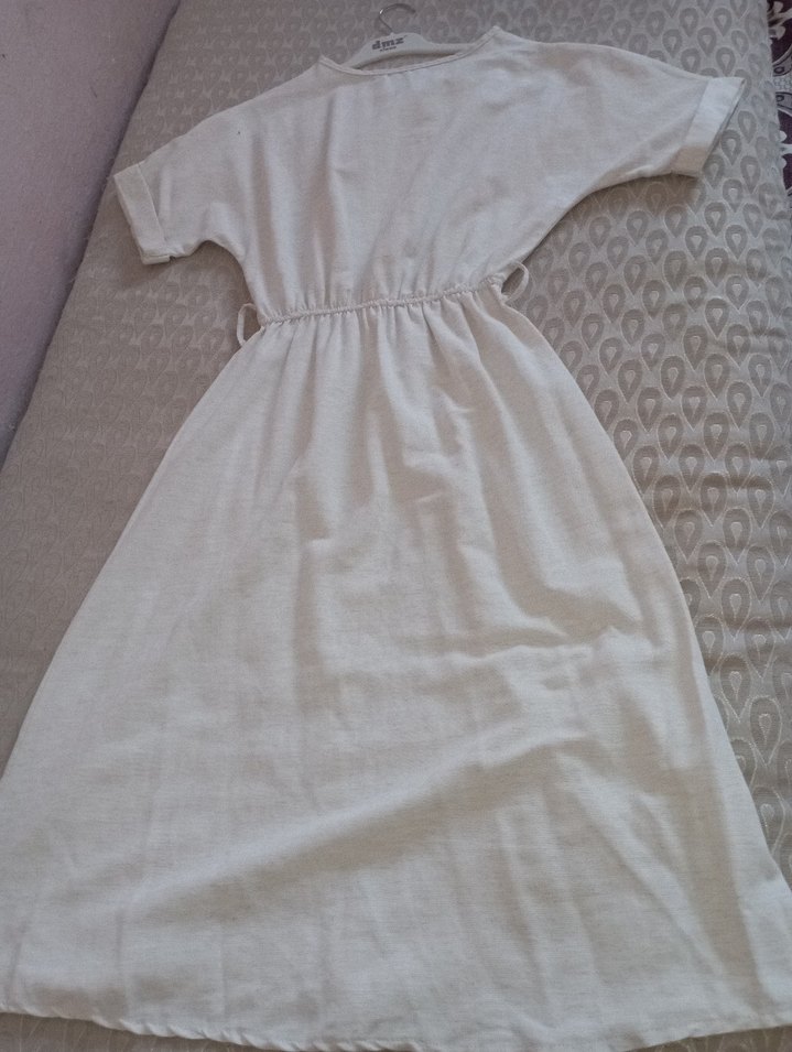 Düğmeli Beyaz Keten Uzun Elbise - Görsel 5