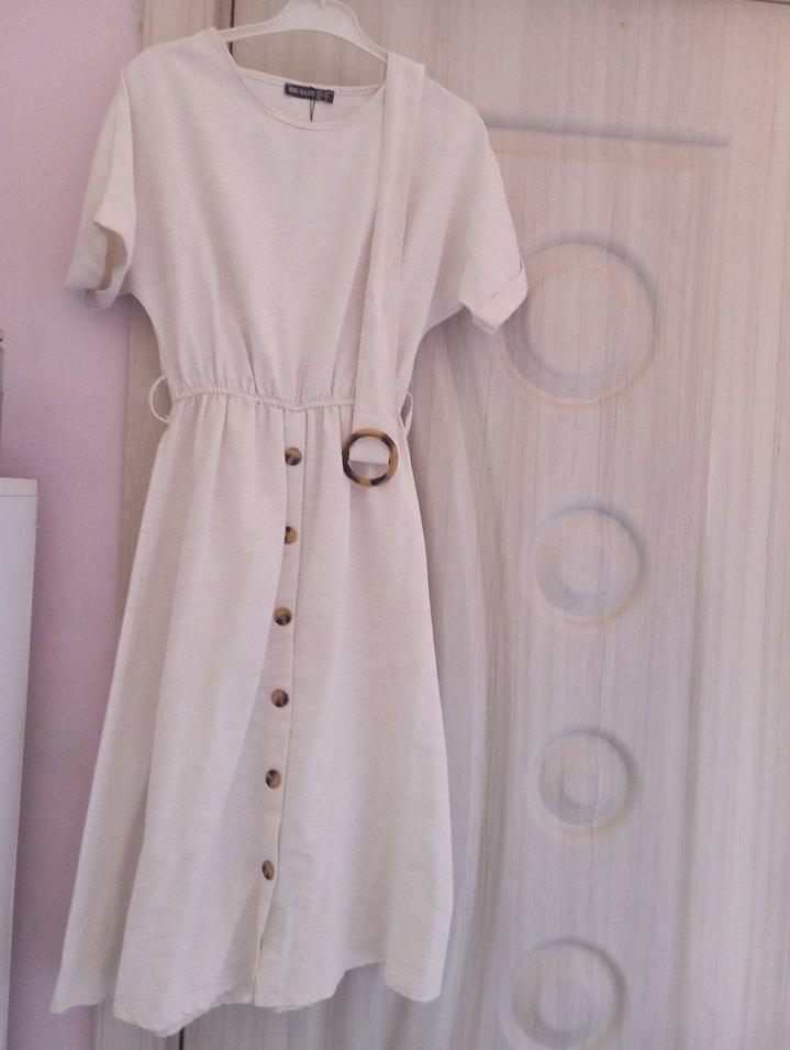 Düğmeli Beyaz Keten Uzun Elbise - Görsel 2