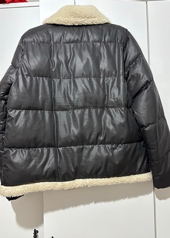 Siyah Mini Kürklü Mont - Görsel 5