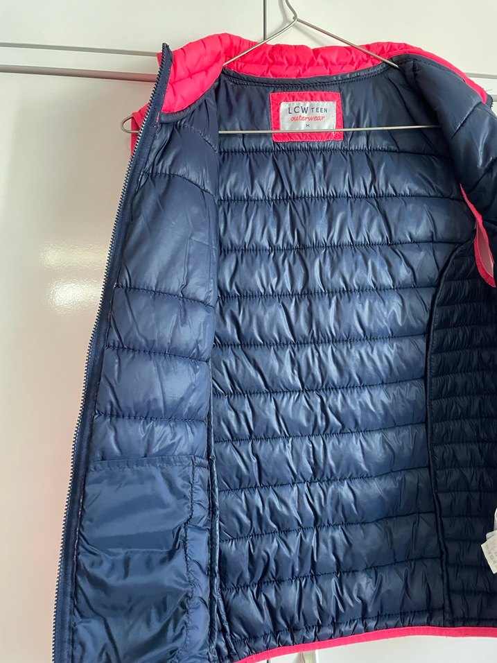 Fosforlu Pembe Fermuarlı Yüksek Yakalı Kadın Yelek - Görsel 4