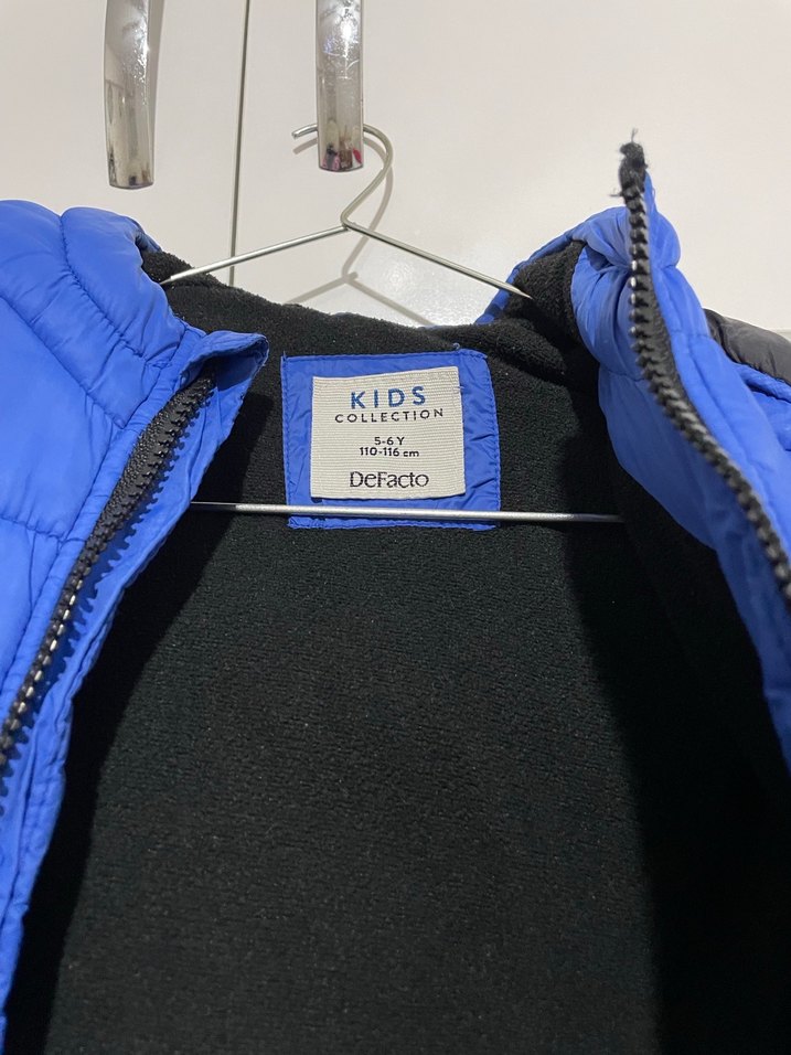 Erkek Çocuk Lacivert Fermuarlı Mont - Görsel 4