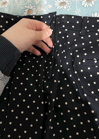 Siyah Puantiyeli Kadın alt - Görsel 3