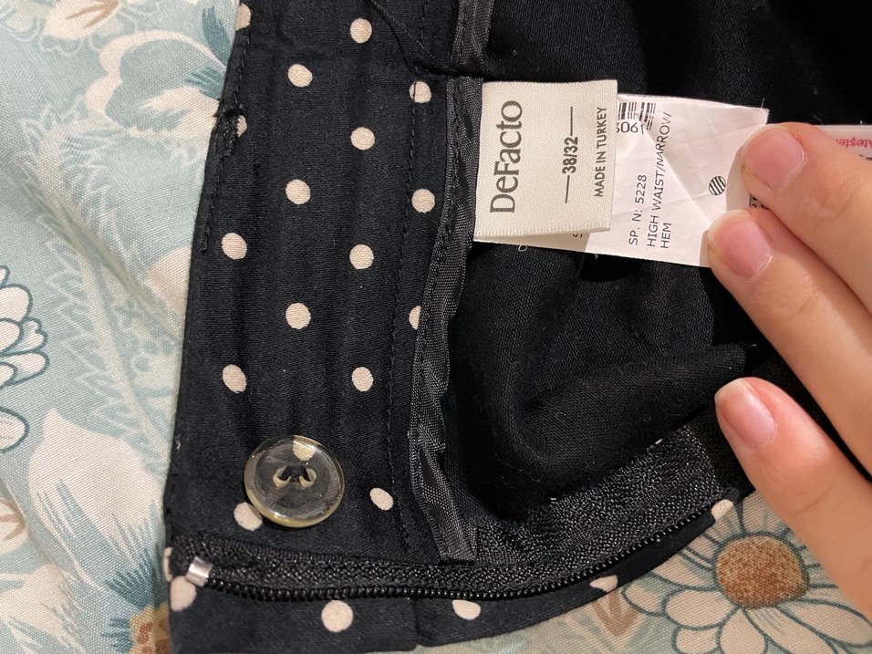 Siyah Puantiyeli Kadın alt - Görsel 4